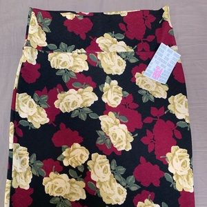 LuLaRoe Cassie skirt